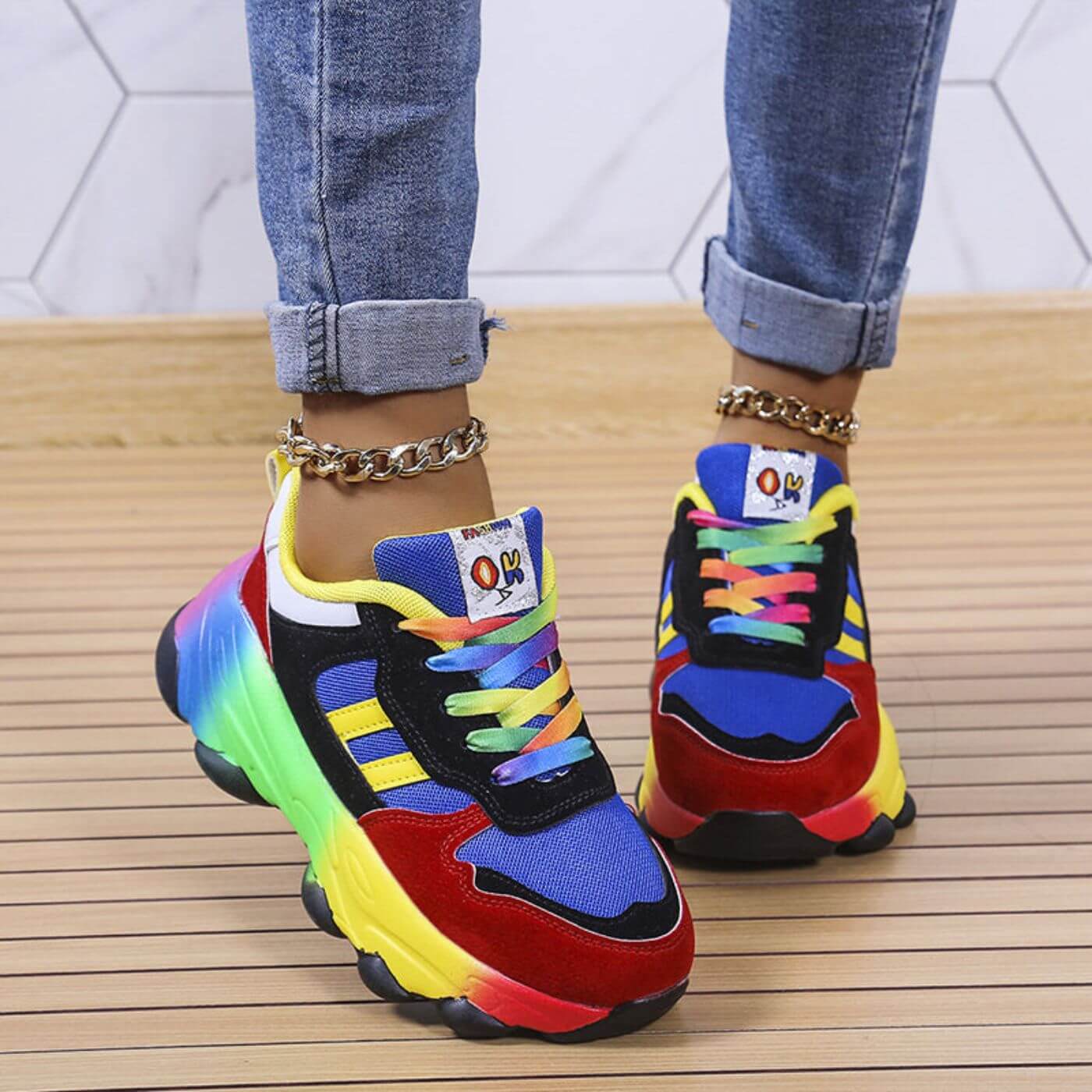 LumiSneak | Vibrant Orthopedic Sneakers