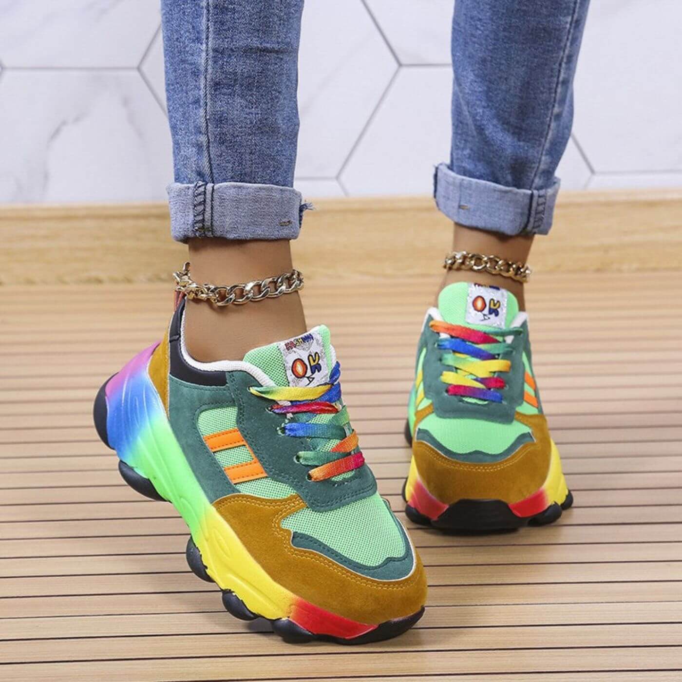 LumiSneak | Vibrant Orthopedic Sneakers